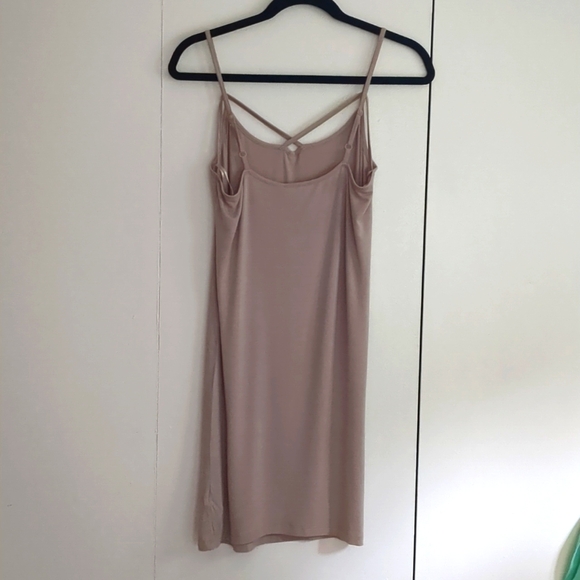 Dress Slip - Picture 2 of 7